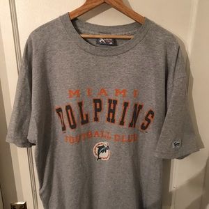 LEE Sport x Miami Dolphins NFL 90s T Shirt.